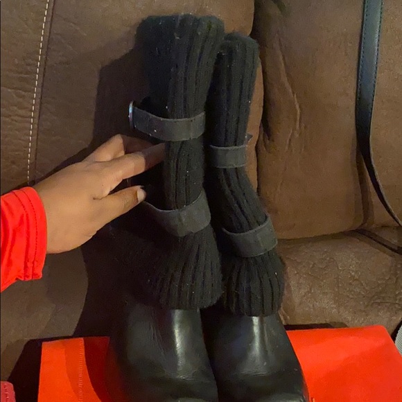 Boots - Picture 5 of 5